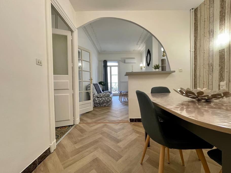 Appartamento Le Repos Du Chameau ઼ Climatise Béziers Esterno foto